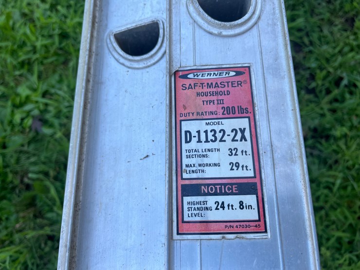#3076-•-werner-aluminum-ladder-image-5