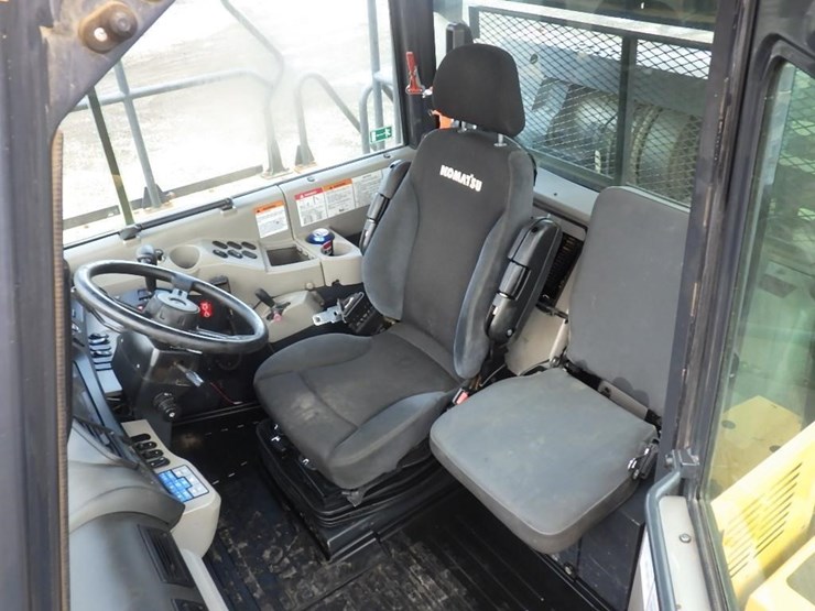 2016-komatsu-hm400-5-image-35