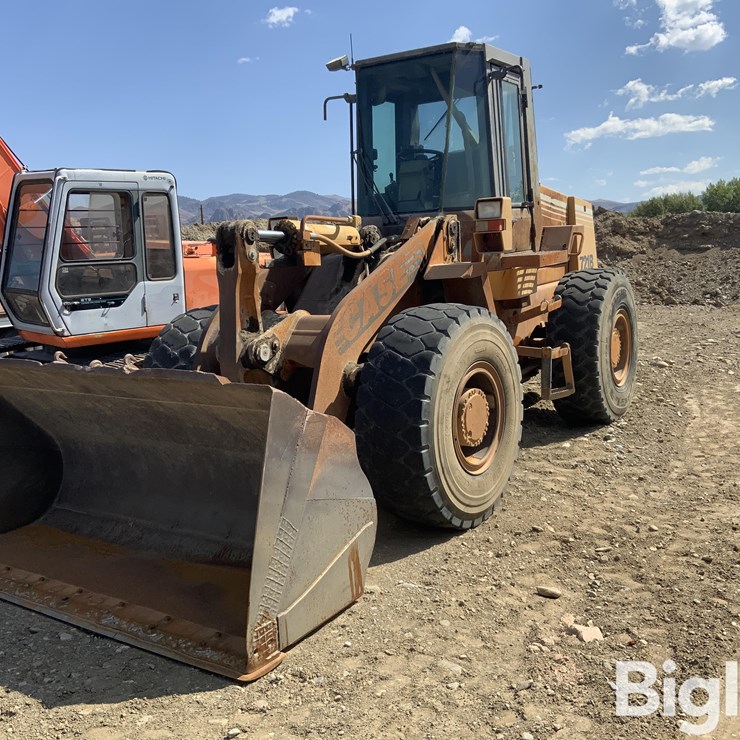 1996 CASE 721B