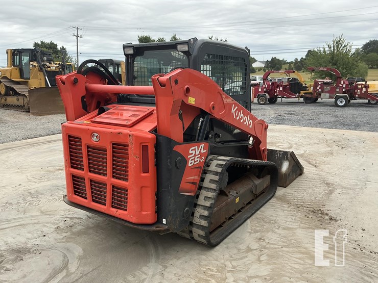 2021-kubota-svl65-2-image-4