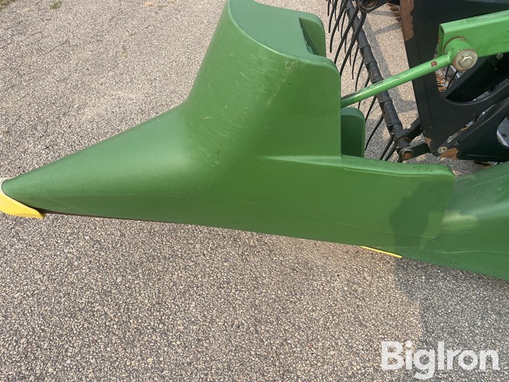 2005-john-deere-635f-image-16
