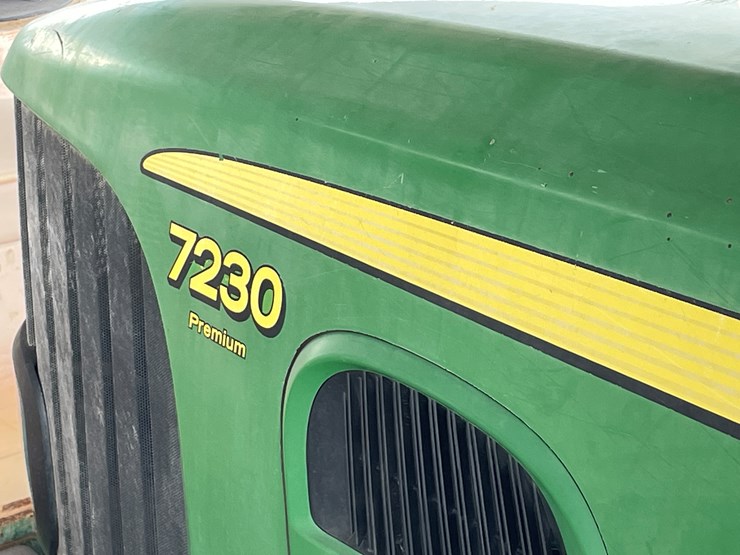 john-deere-7230-premium-image-64
