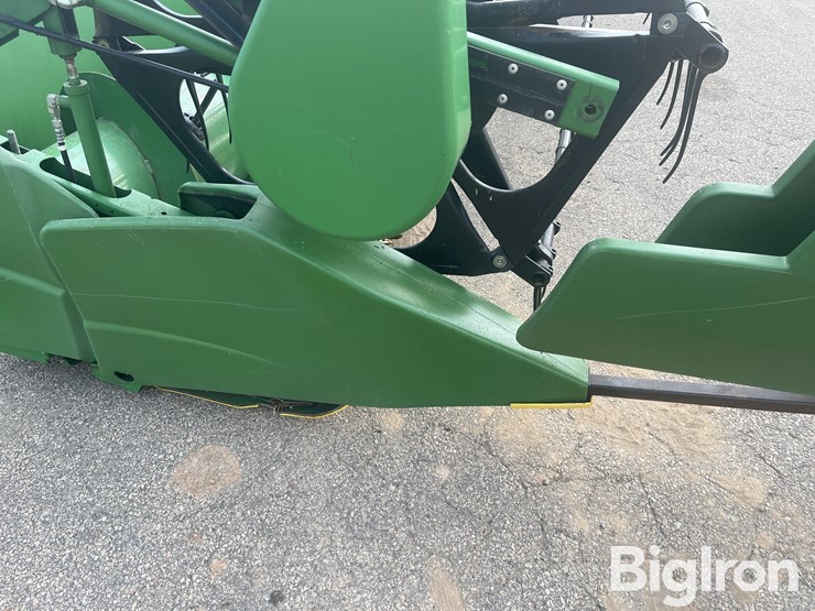 2005-john-deere-635f-image-19