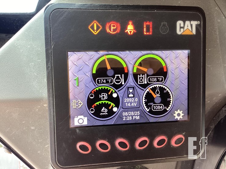 2022-caterpillar-272d3-image-11