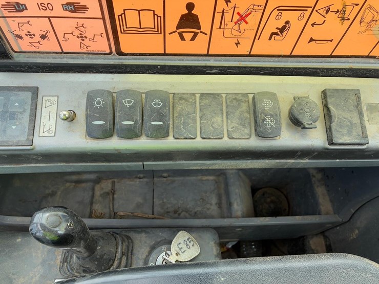 2021-doosan-dx85r-3-image-26