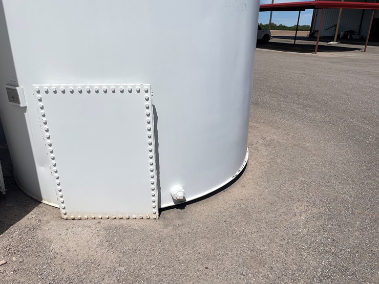 #9142-•-4200-gallon-tank-image-3