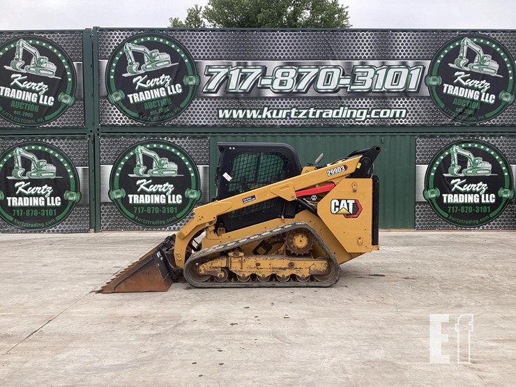2021-caterpillar-299d3-image-1