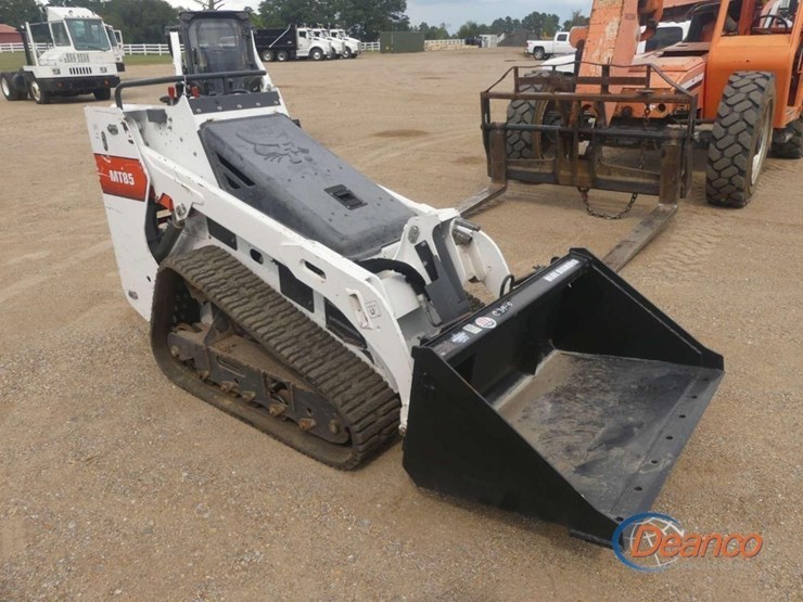 2020-bobcat-mt85-image-1