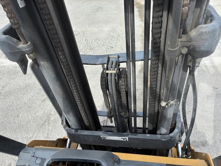 2013-caterpillar-2c5000-image-8