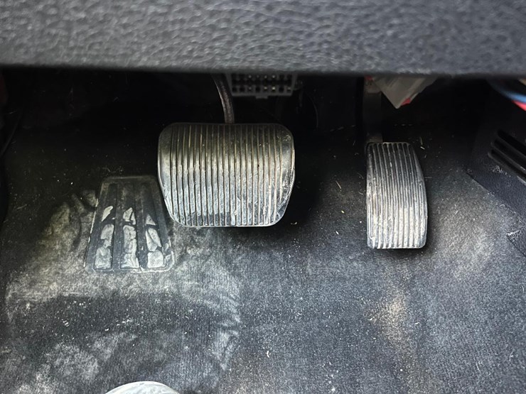 2010-ford-f150-image-30