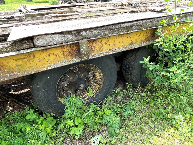 #5459-•-1975-dyna-weld-fifth-wheel-tir-axle-trailer-(has-wi-title)-image-22
