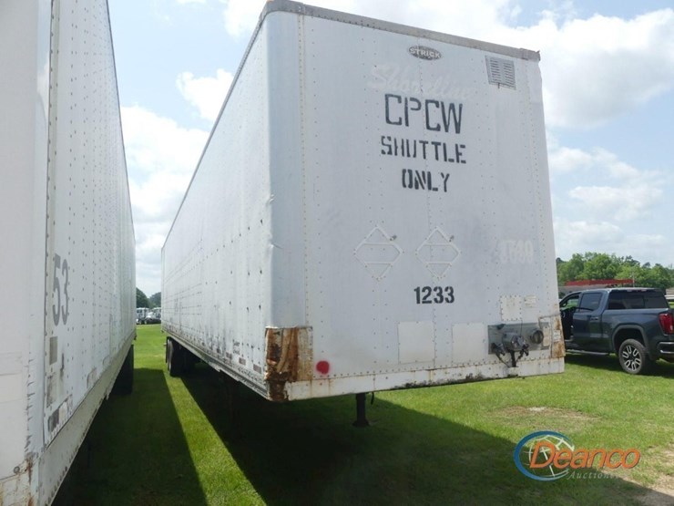 2006-strick-trailer-image-1