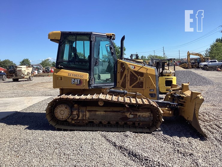 2020-caterpillar-d3-lgp-image-5