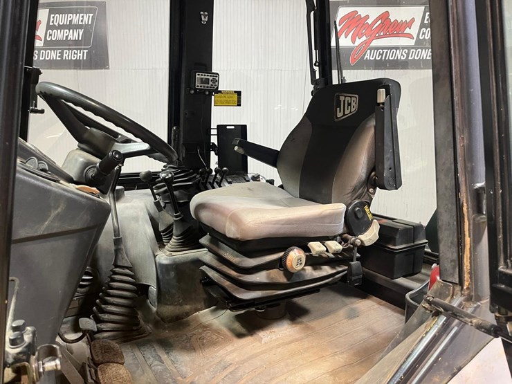 jcb-2cx-image-19