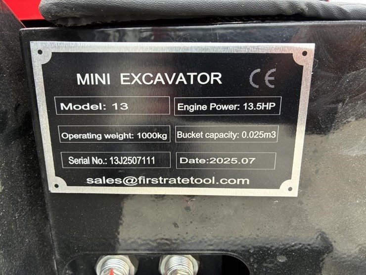 2025-vicsec-vc13-hydraulic-excavator-image-20