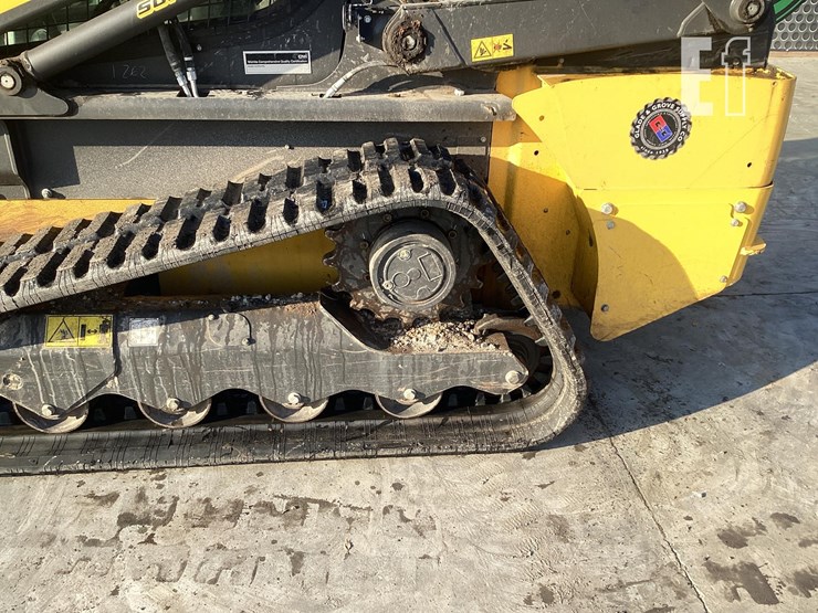 2023-new-holland-c332-image-15