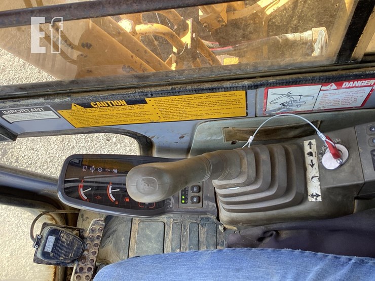 1996-deere-690e-lc-image-18