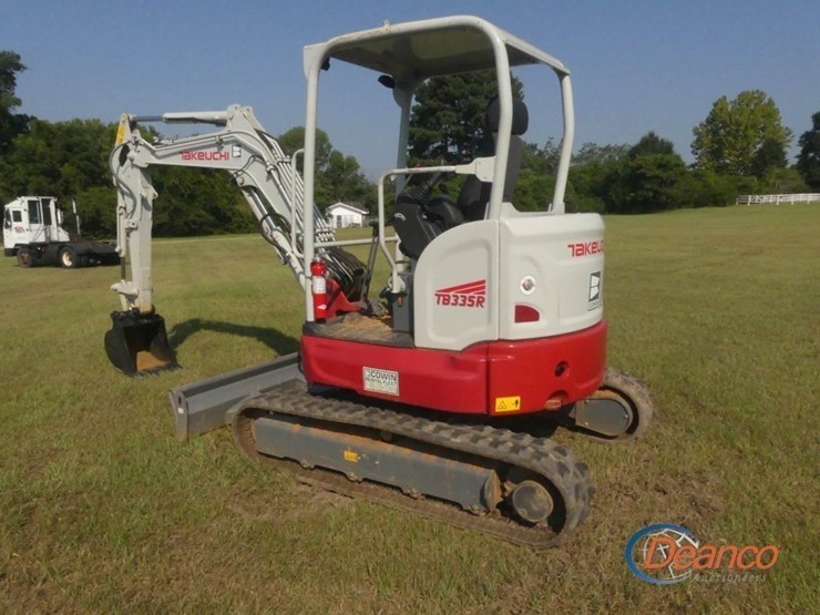 takeuchi-tb335r-image-3