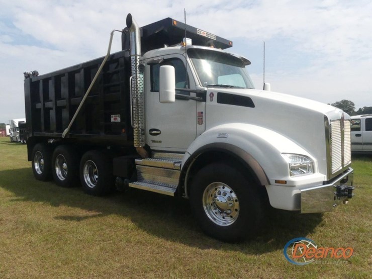 2024-kenworth-t880-image-1
