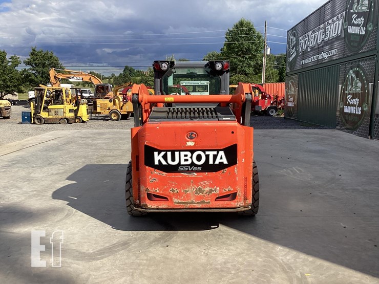 2016-kubota-ssv65-image-3