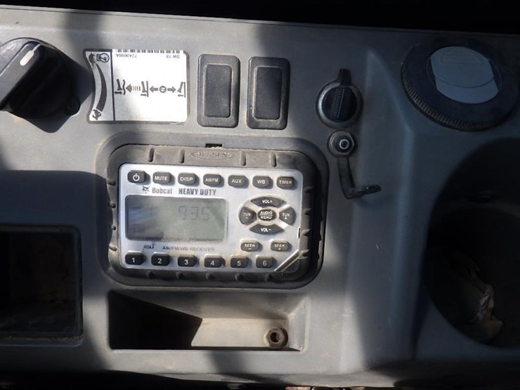 2019-bobcat-e85-image-32