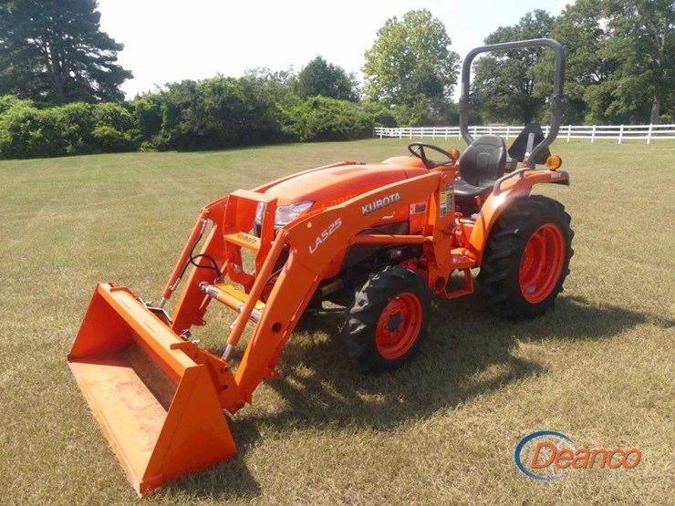 2015-kubota-l3901hst-image-17