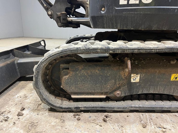 2019-bobcat-e26-image-15