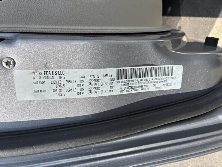 2016-dodge-grand-caravan-image-15