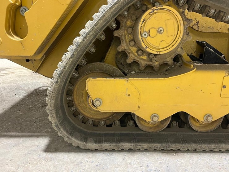 2021-caterpillar-259d-image-21