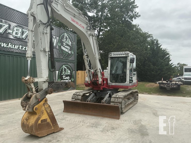 2016-takeuchi-tb1140-image-9