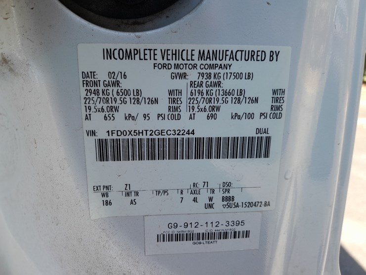 2016-ford-f550-image-7