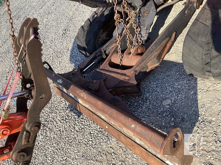 2018-kubota-kx057-4-image-11