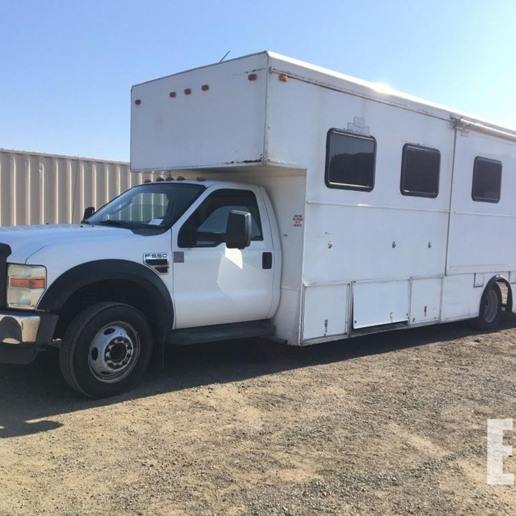 2008 FORD F550 XL