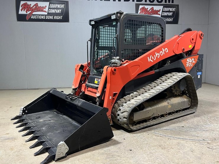 2023-kubota-svl97-2-image-2
