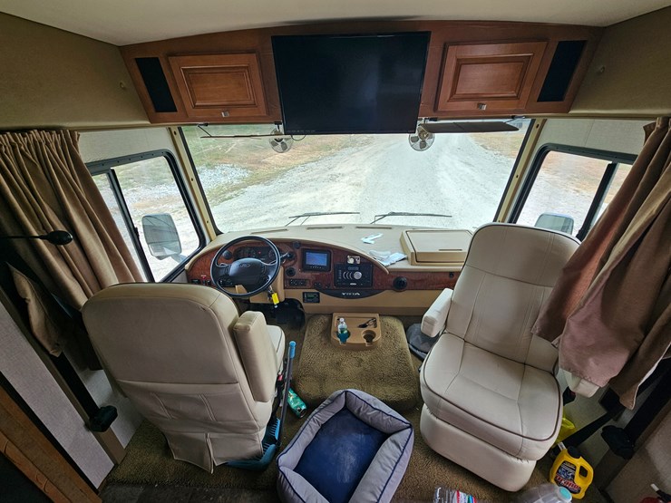 #21543-•-2014-ford-f53-motorhome-image-34