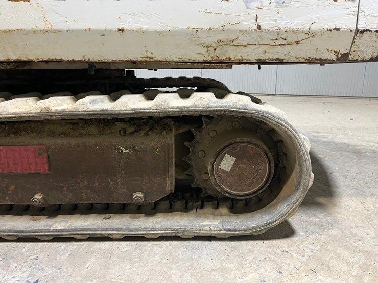 2000-bobcat-331-image-17