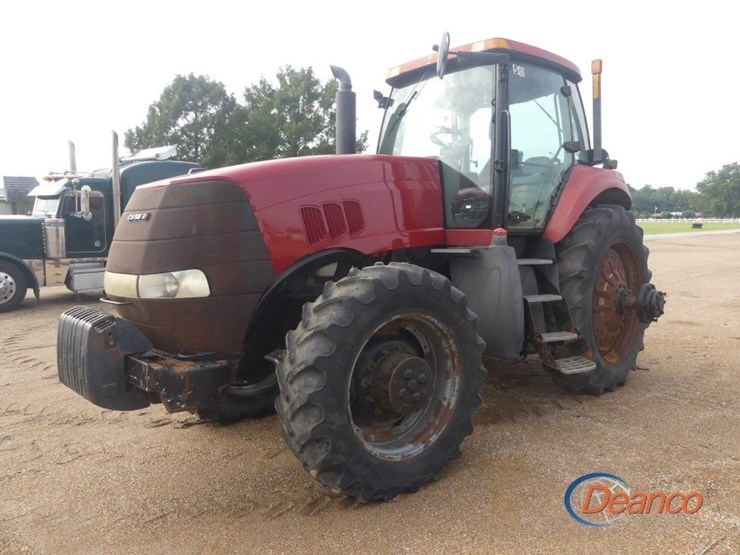 2010-case-ih-magnum-275-image-16