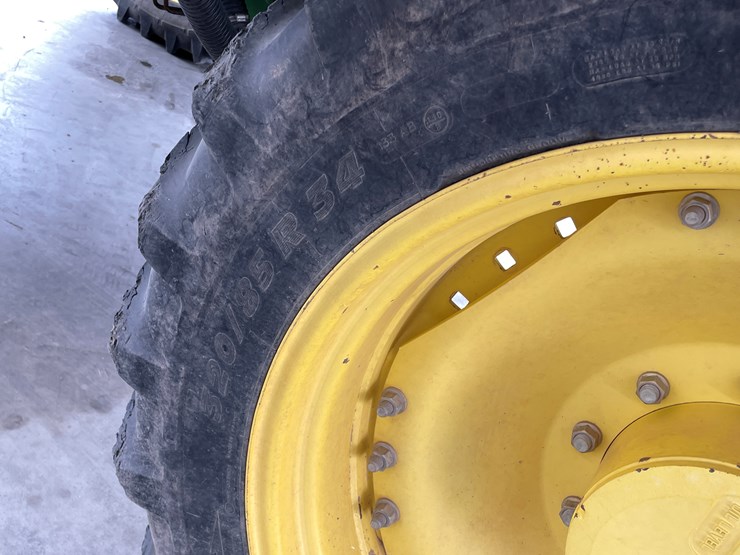 john-deere-7230-premium-image-81