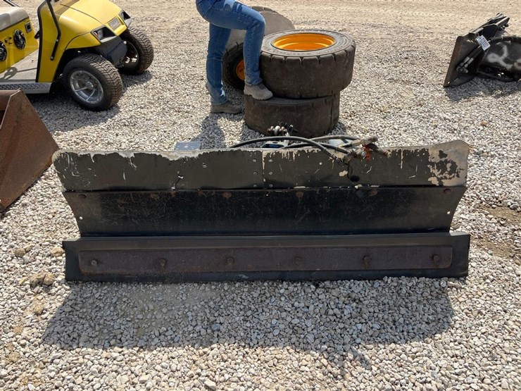 john-deere-72-image-2