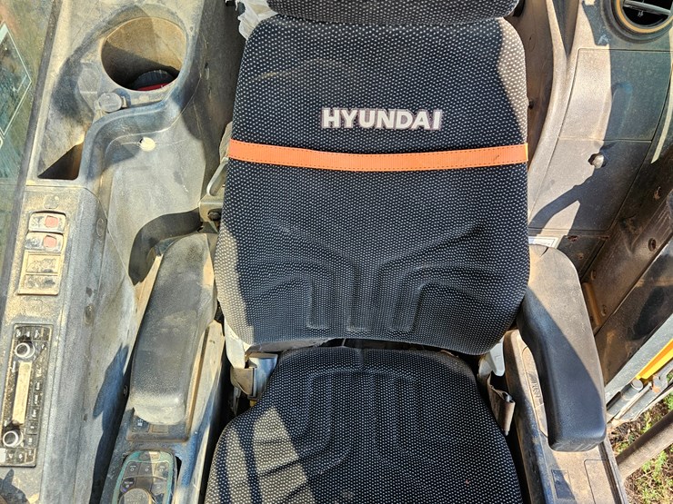 #21999-•-2020-hyundai-hx220lc-excavator-image-24