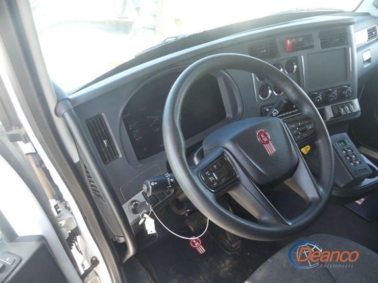 2024-kenworth-t880-image-20