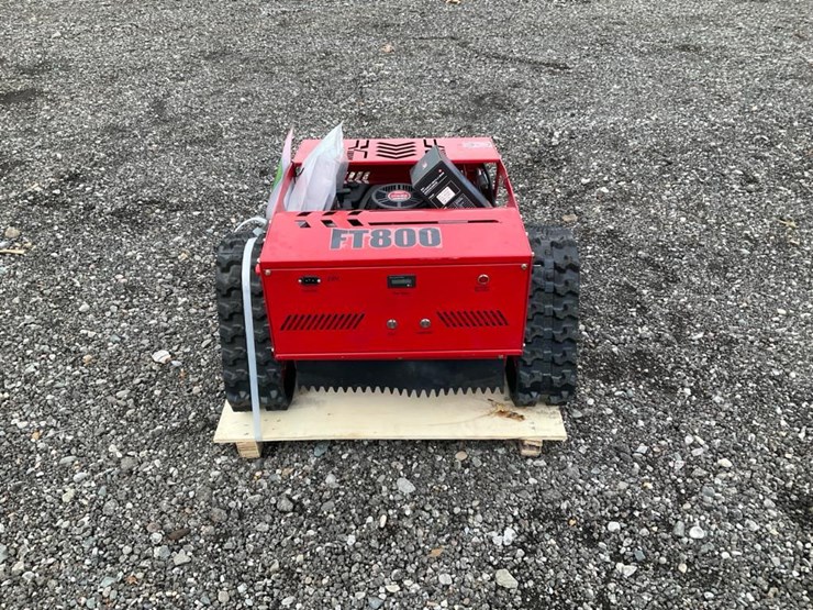#1250-•-unused-future-ft800-remote-controlled-lawn-mower-image-3