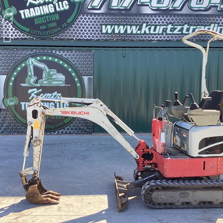 2018 TAKEUCHI TB210R