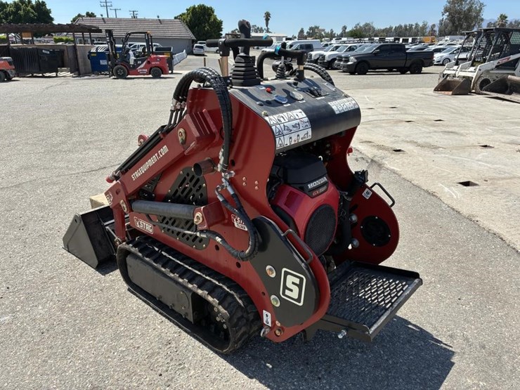 2023-stag-tl322-skid-steer-track-loader-image-4