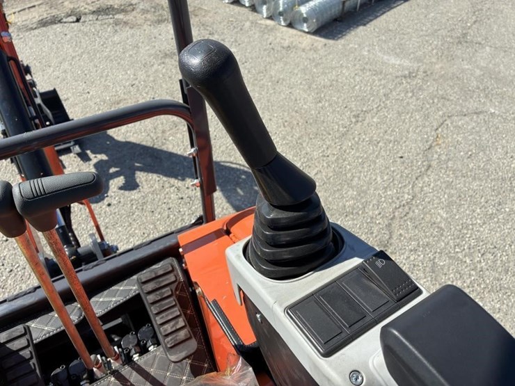 2025-aboss-gh20-hydraulic-excavator-image-16