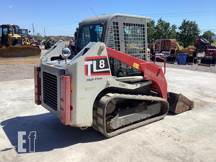 2019-takeuchi-tl8-image-4