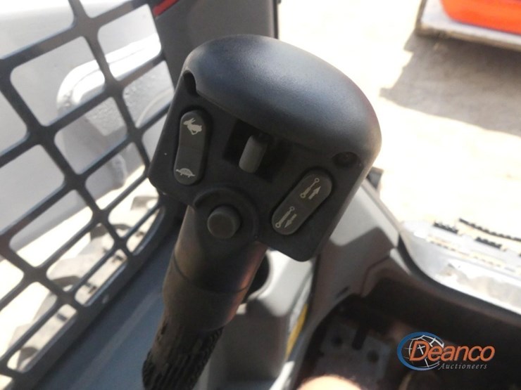 2021-bobcat-s66-image-9
