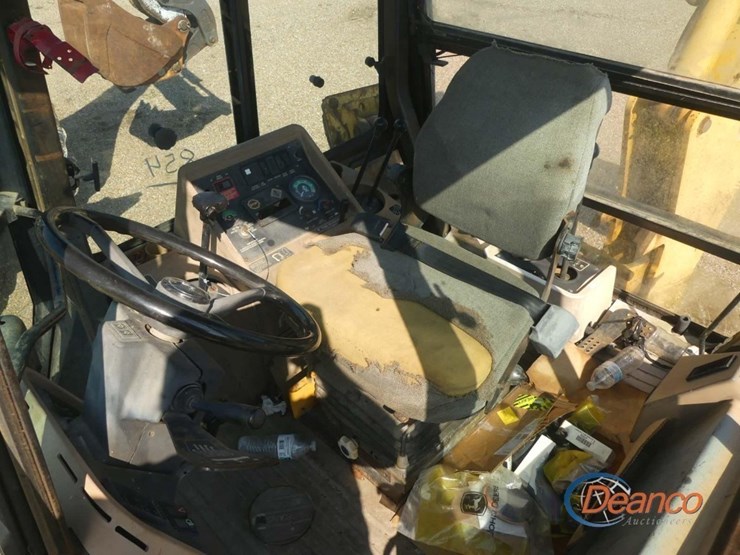 1993-john-deere-310d-image-13