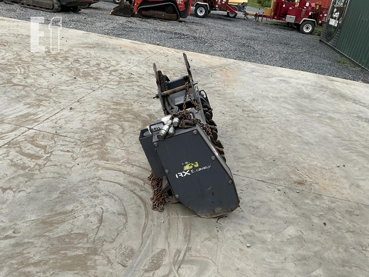 2024-kubota-kx080-image-2