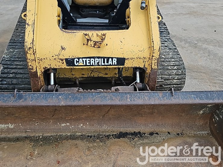 2006-caterpillar-277d-image-15